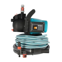 Gardena Pompen En Sproeien<Beregeningspomp 3500/4 +slangen